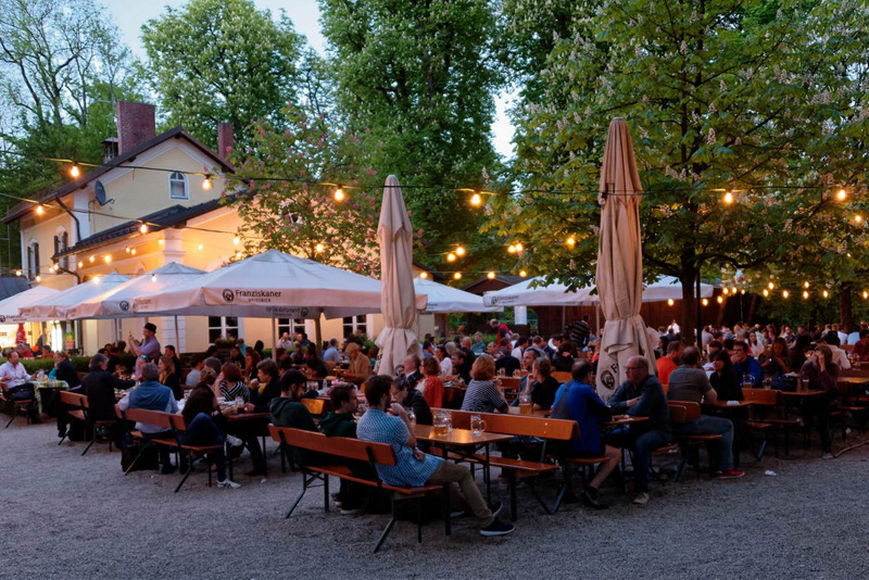 Biergarten Zum Flaucher Sommer