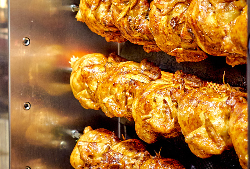 Biergarten Zum Flaucher Hendl Privathof-Geflügel